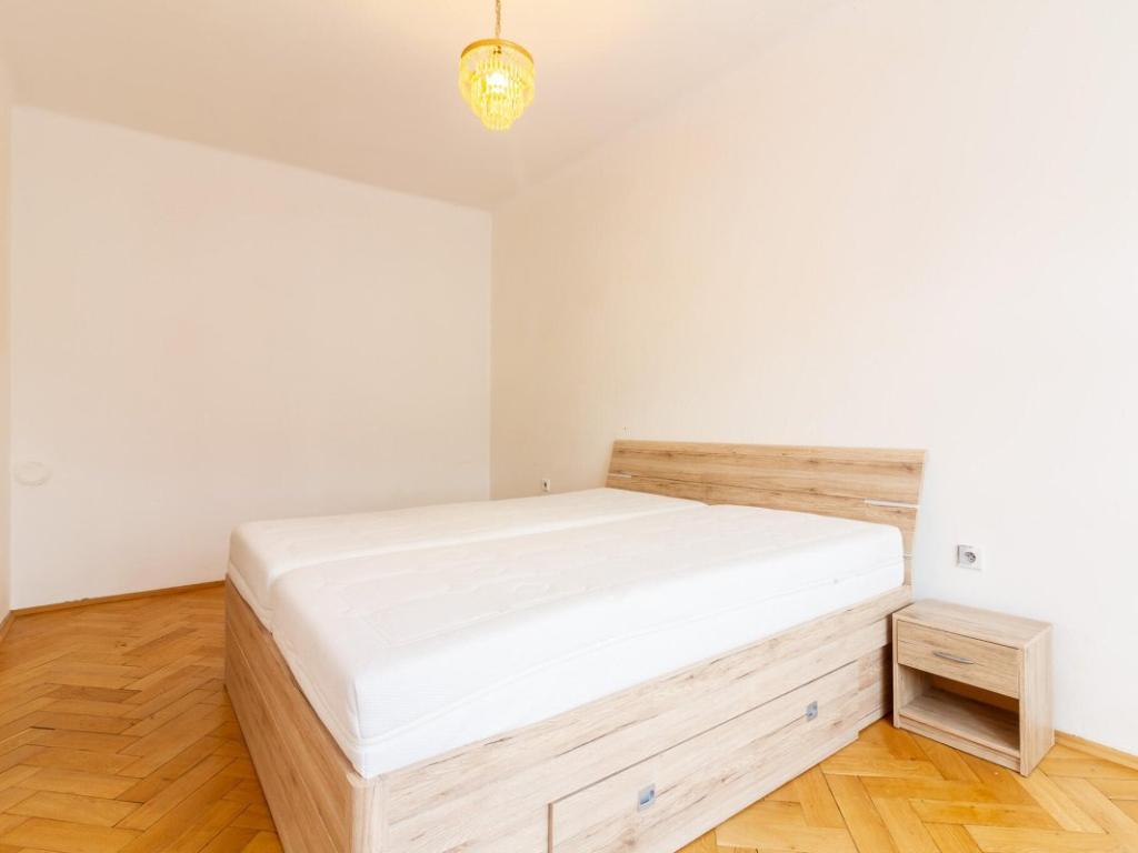 Pronájem bytu 2+1 60 m2