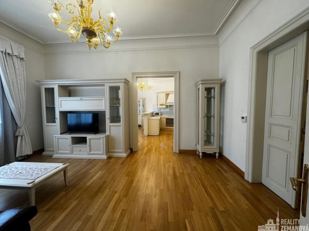 Pronájem bytu 4+kk 122 m2