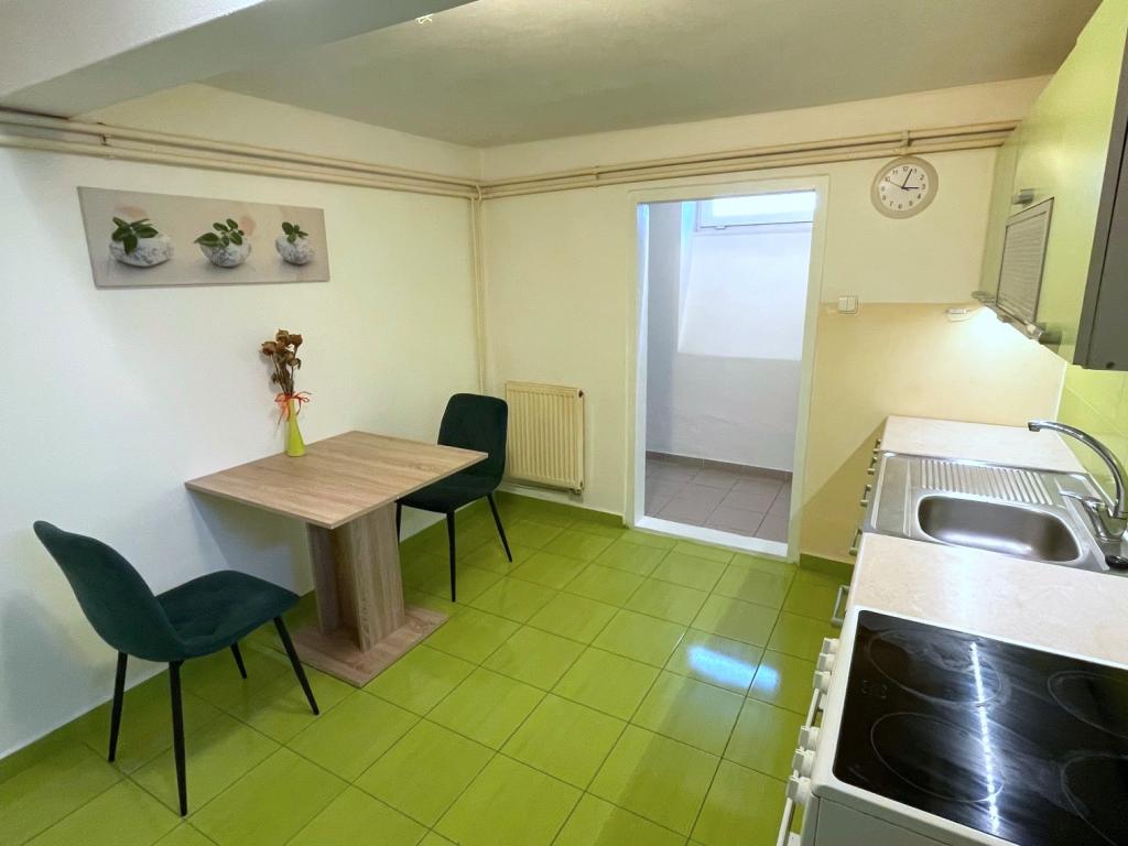 Pronájem bytu 1+1 50 m2