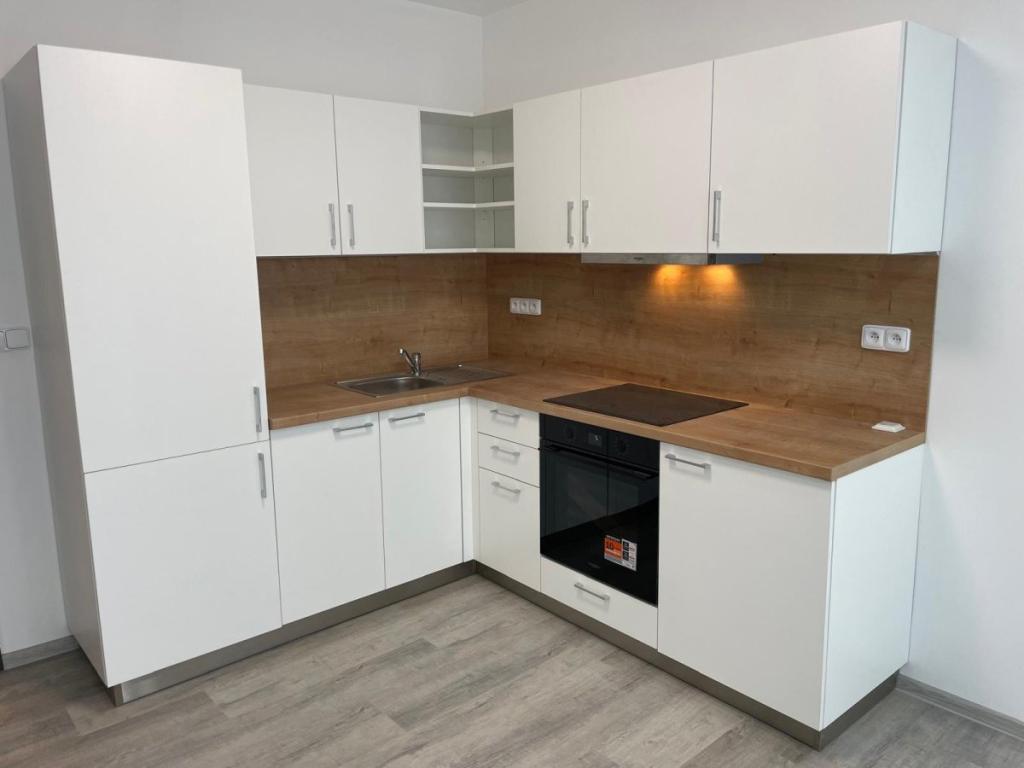 Pronájem bytu 1+kk 29 m2
