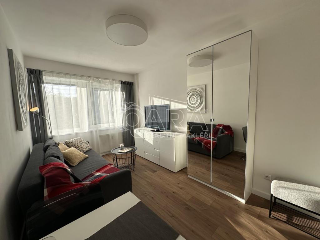 Pronájem bytu 1+kk 22 m2