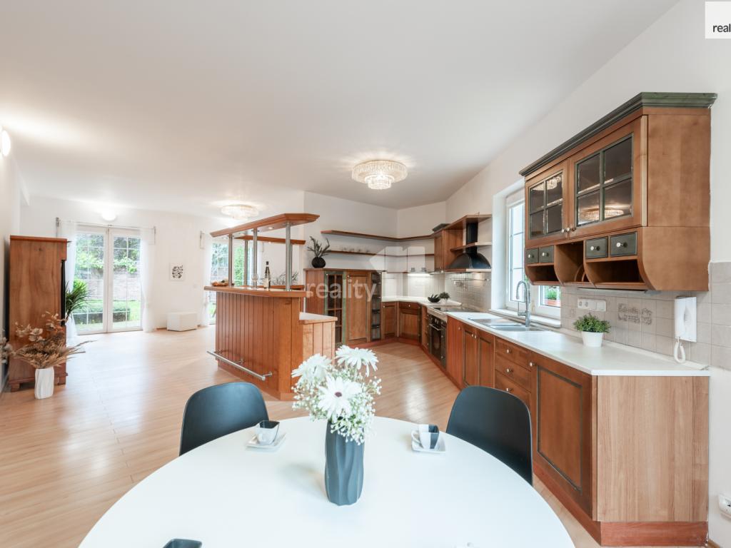 Prodej domu 420 m2