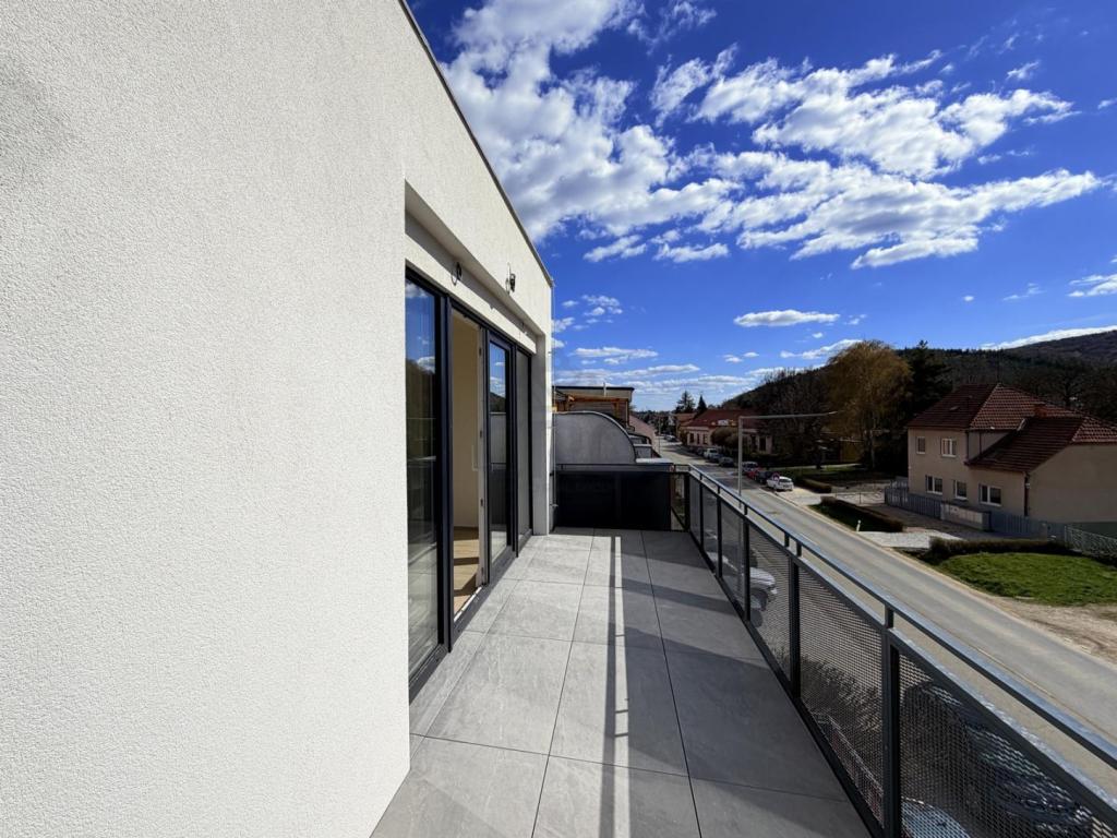 Appartamento 2 locali, 86 m²