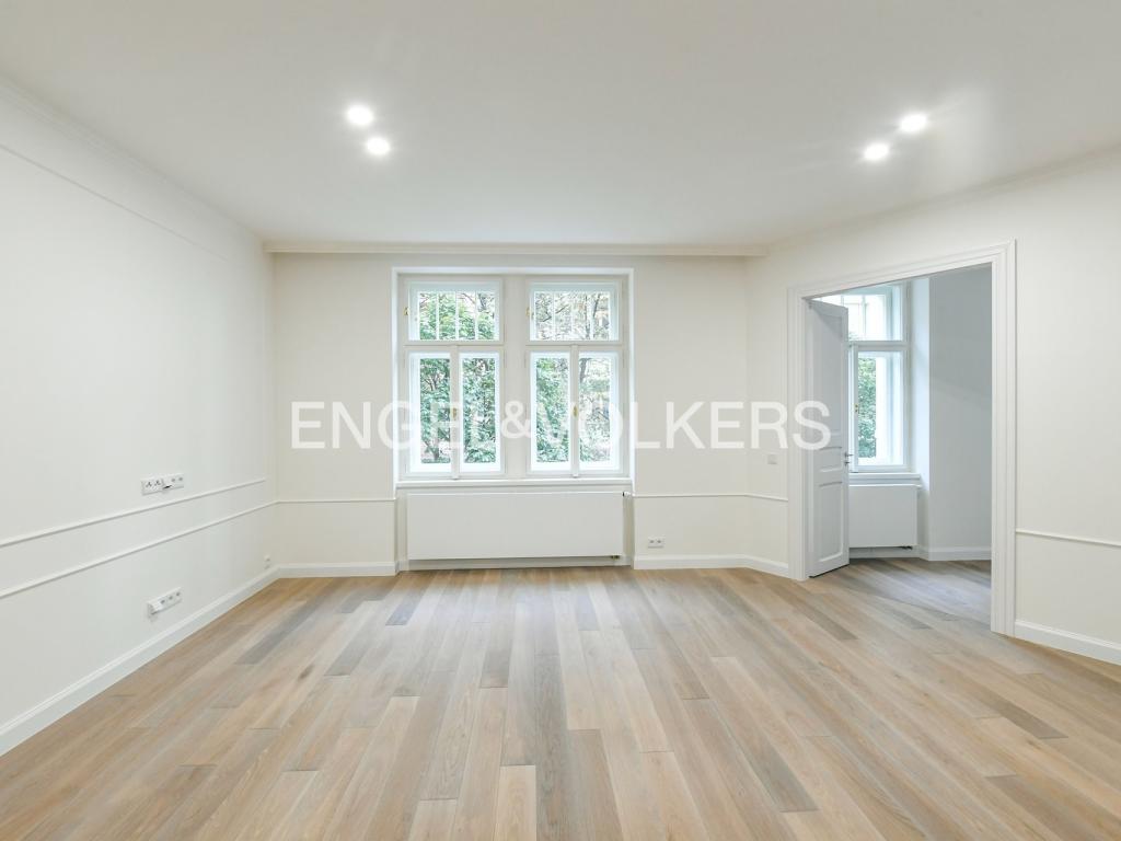 Pronájem bytu 4+kk 118 m2