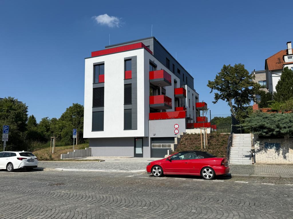 Pronájem bytu 3+kk 71 m2