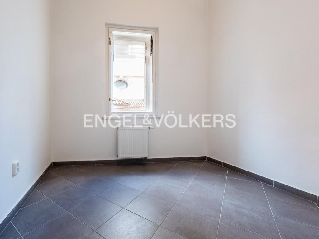Pronájem bytu 3+kk 92 m2, Praha – náhled fotky 11