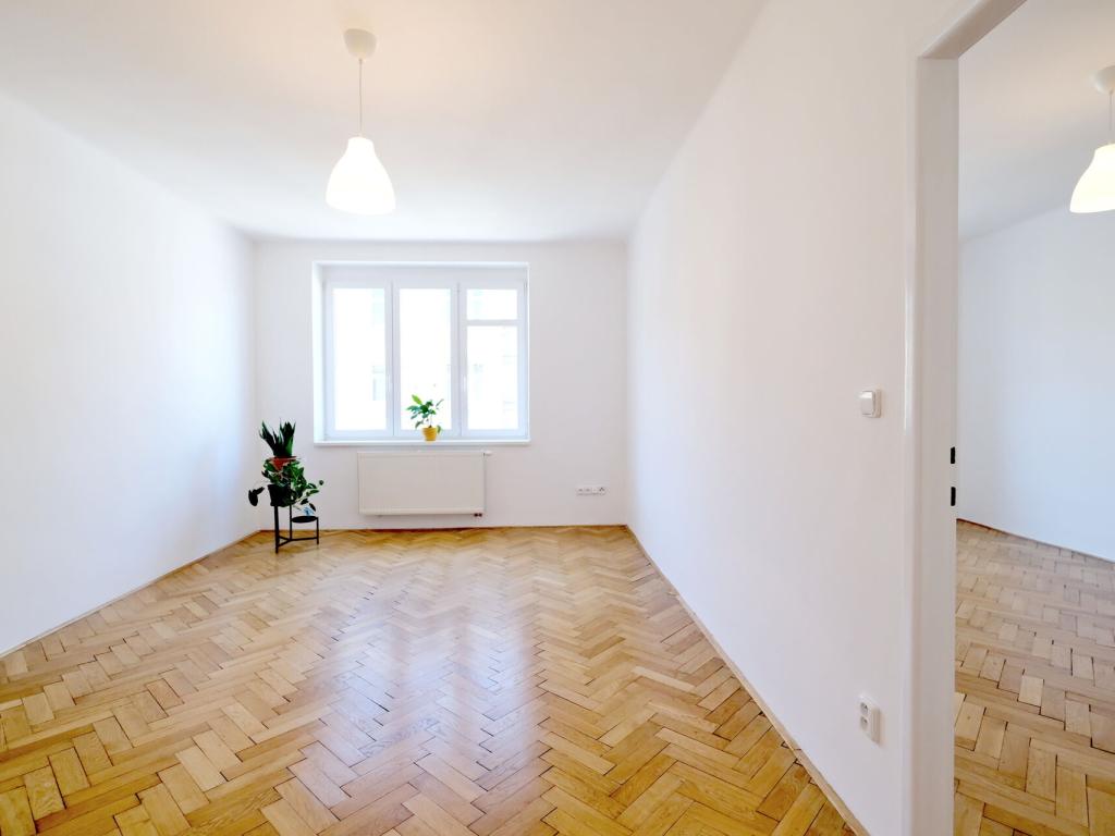 Pronájem bytu 2+1 72 m2