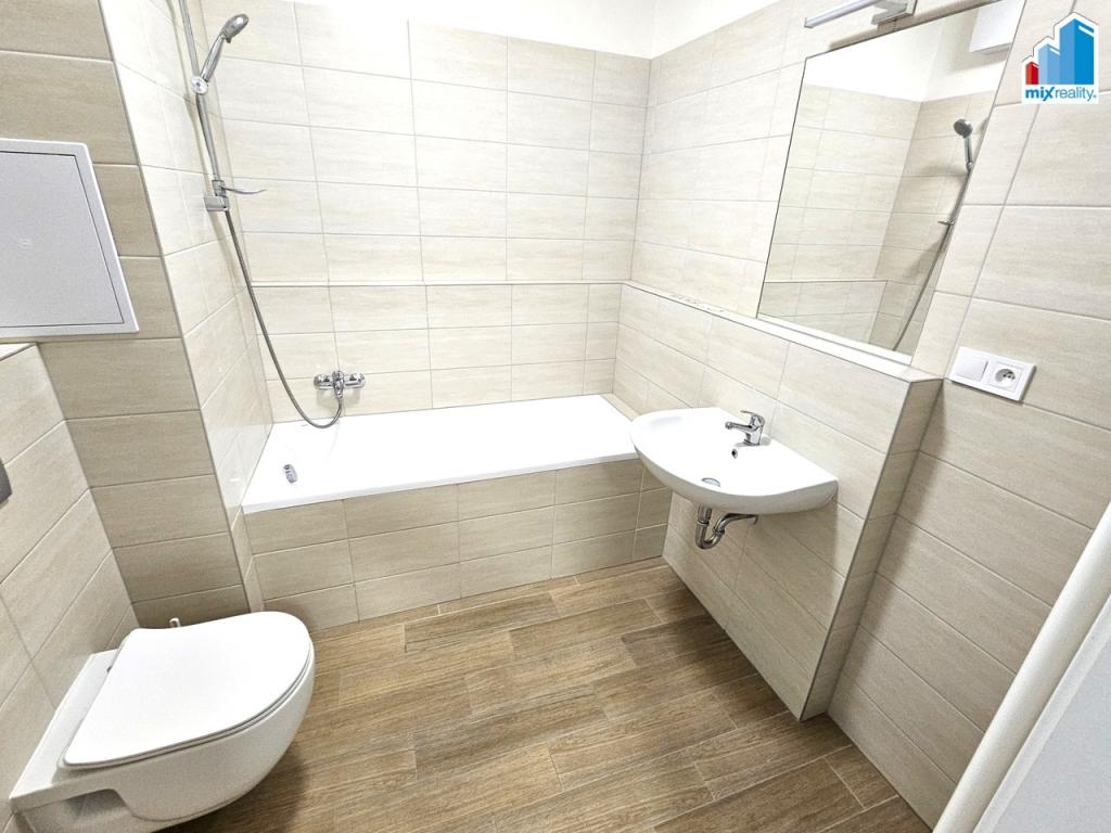 Pronájem bytu 2+kk 46 m2, Plzeň – náhled fotky 9