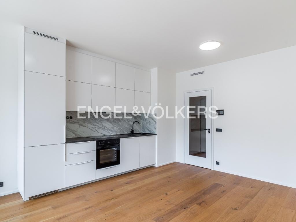 Pronájem bytu 2+kk 66 m2
