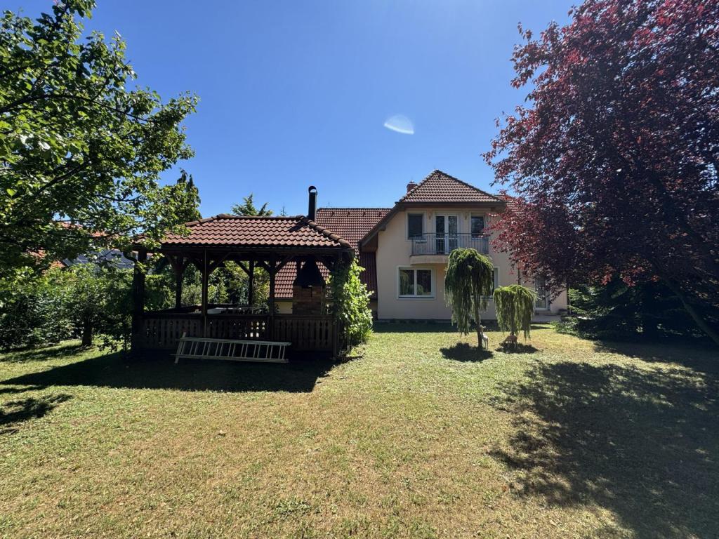 Prodej domu 301 m2, Praha – náhled fotky 15