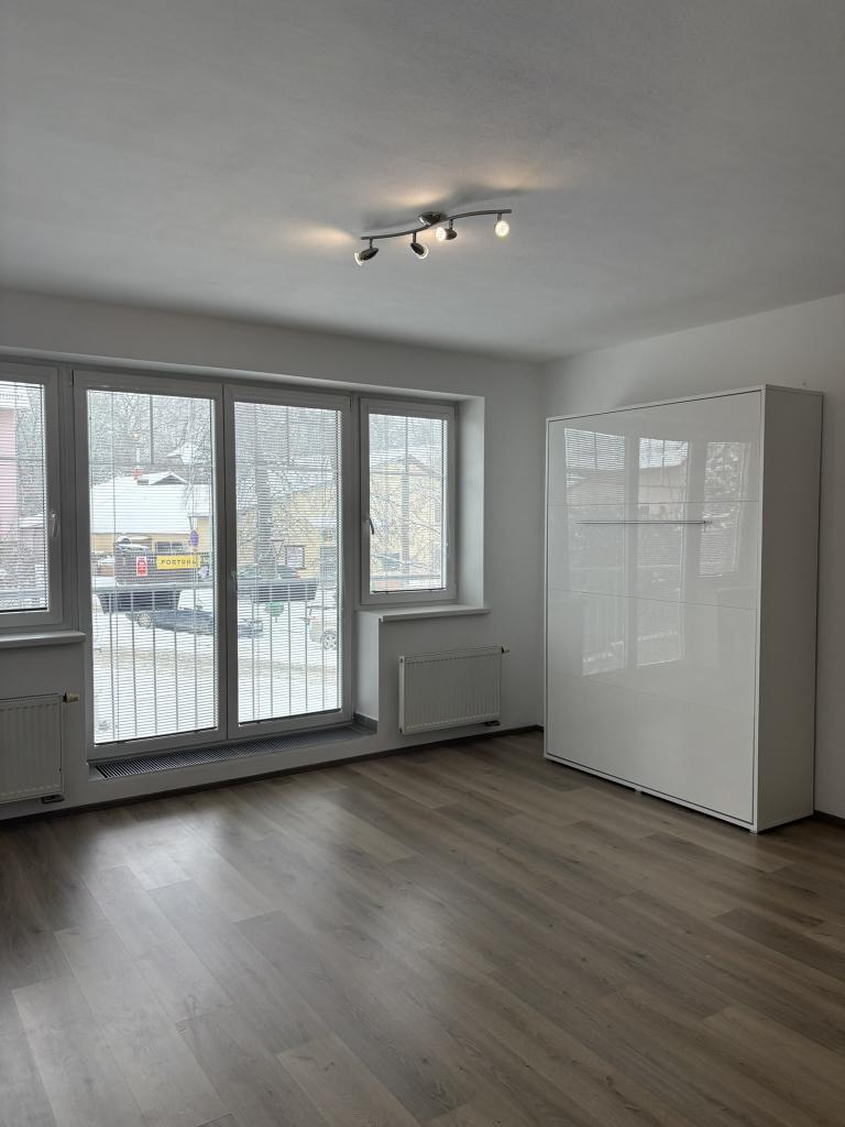 Pronájem bytu 1+kk 37 m2