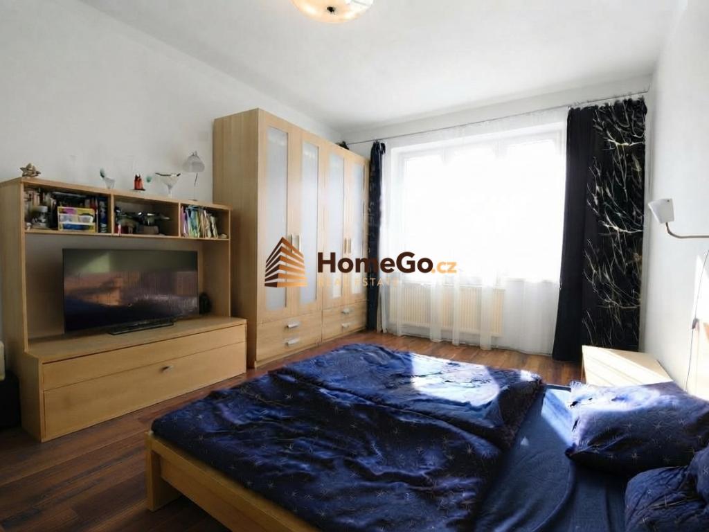 Pronájem bytu 2+kk 77 m2, Praha – náhled fotky 15