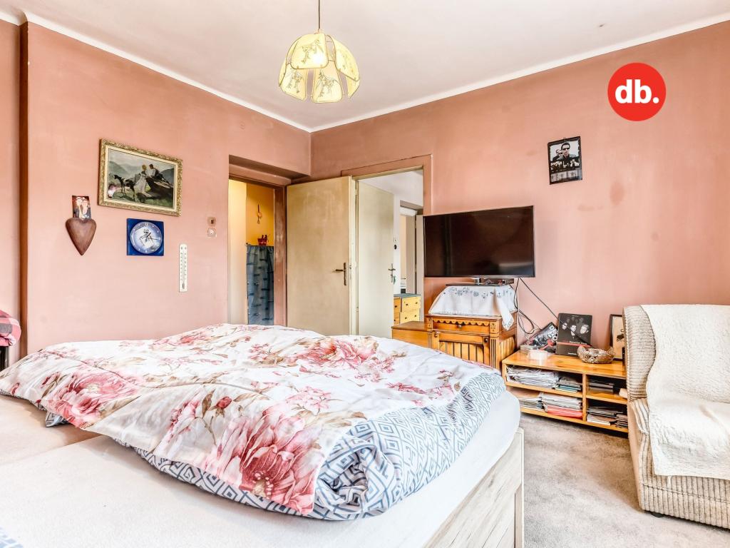 Prodej domu 280 m2, Karlovy Vary – náhled fotky 16