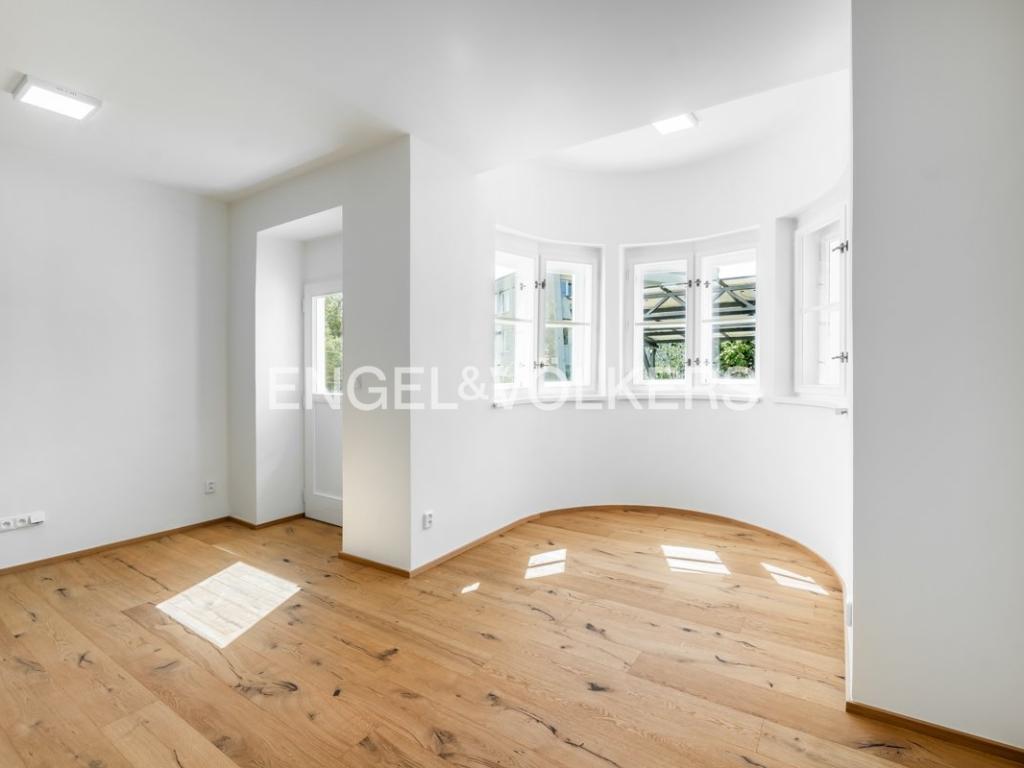 Prodej bytu 2+kk 50 m² – pohled 2
