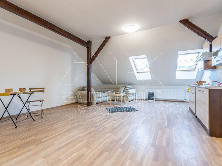 Pronájem bytu 2+kk 54 m2