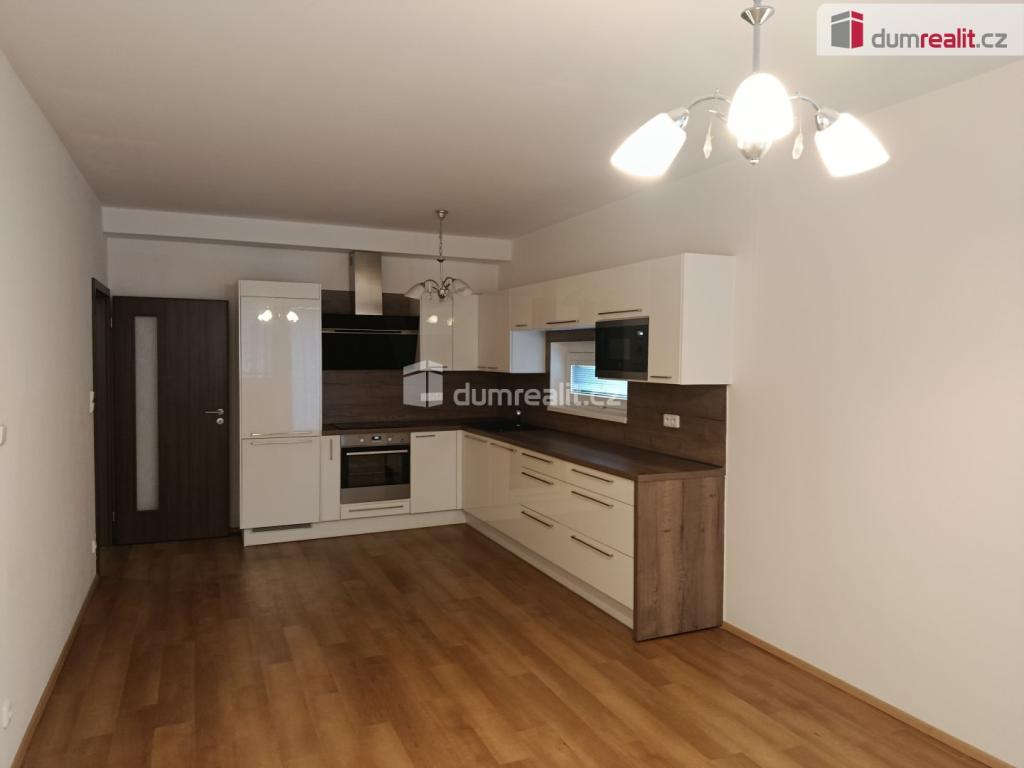 Pronájem bytu 2+kk 57 m2, Praha – náhled fotky 2