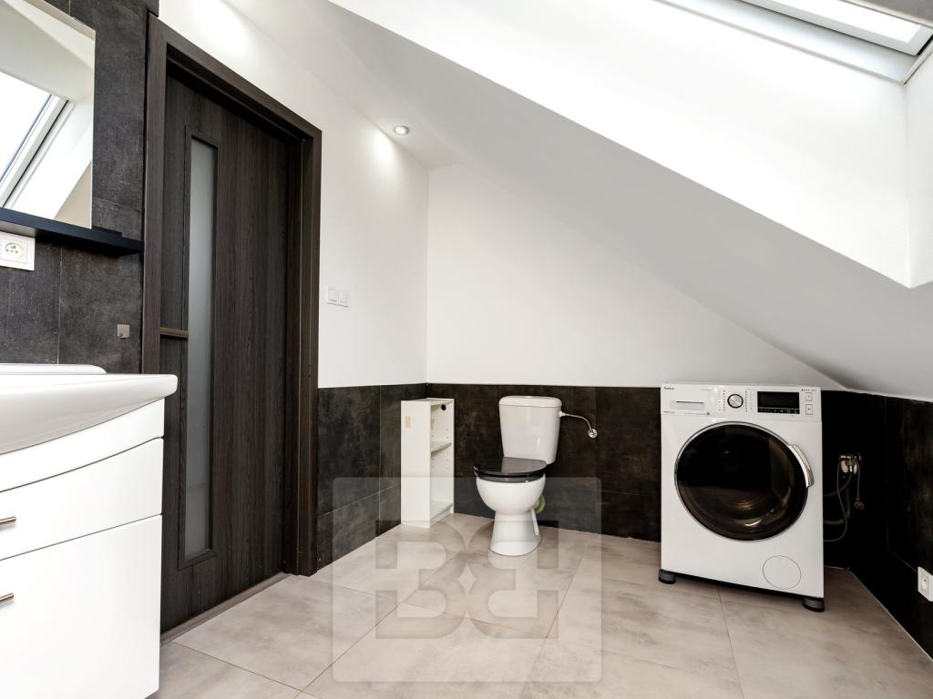 Prodej domu 262 m2, Králův Dvůr – náhled fotky 29