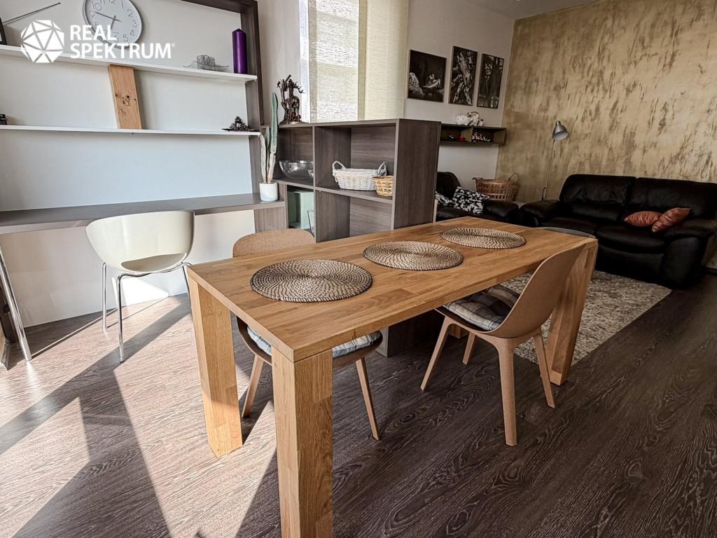Pronájem bytu 2+kk 43 m2