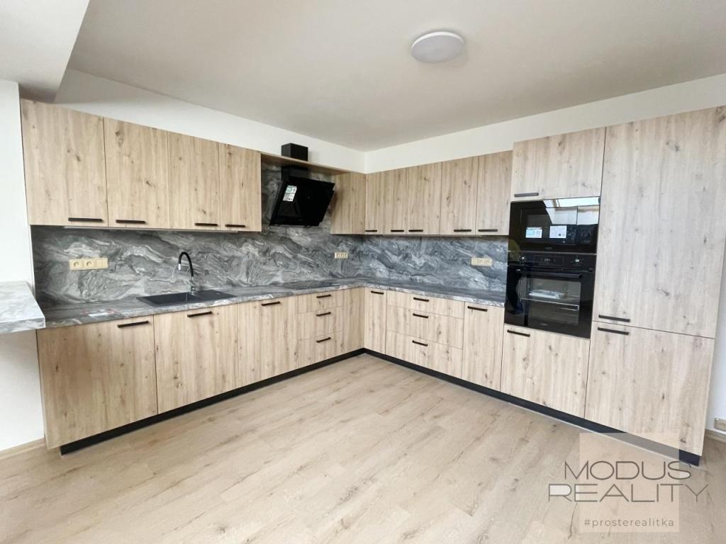 Pronájem bytu 3+1 140 m2