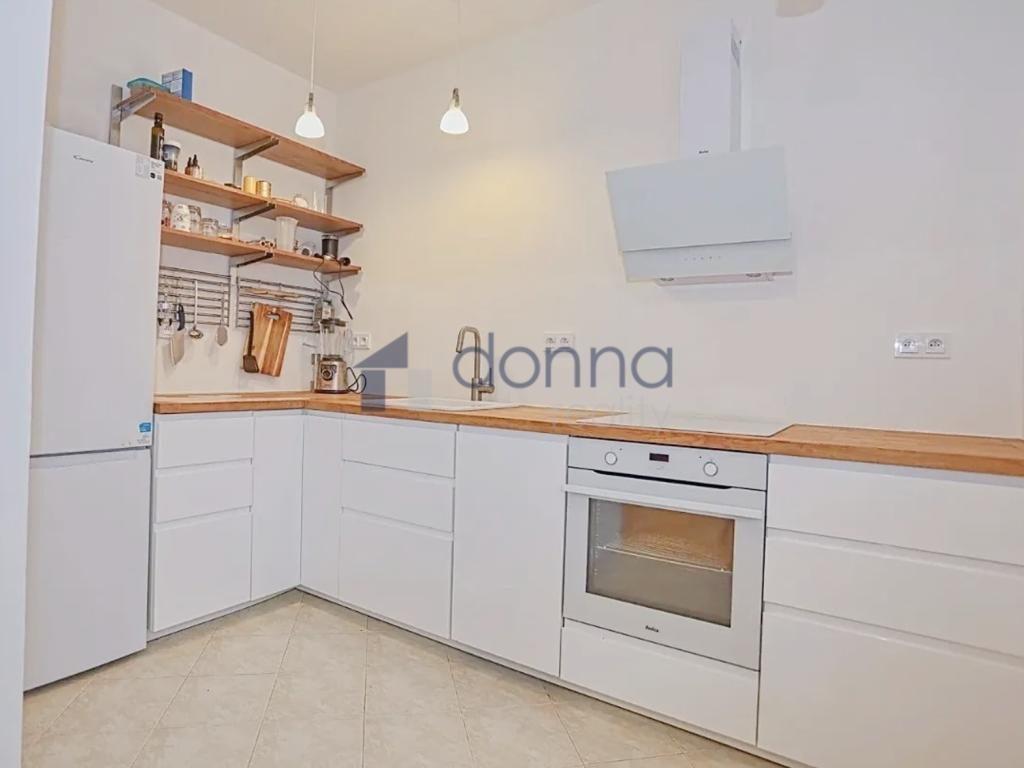 Pronájem bytu 2+kk 43 m2