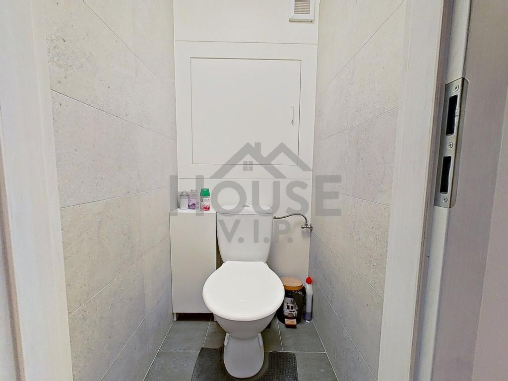 Prodej bytu 2+kk 42 m2, Praha – náhled fotky 9