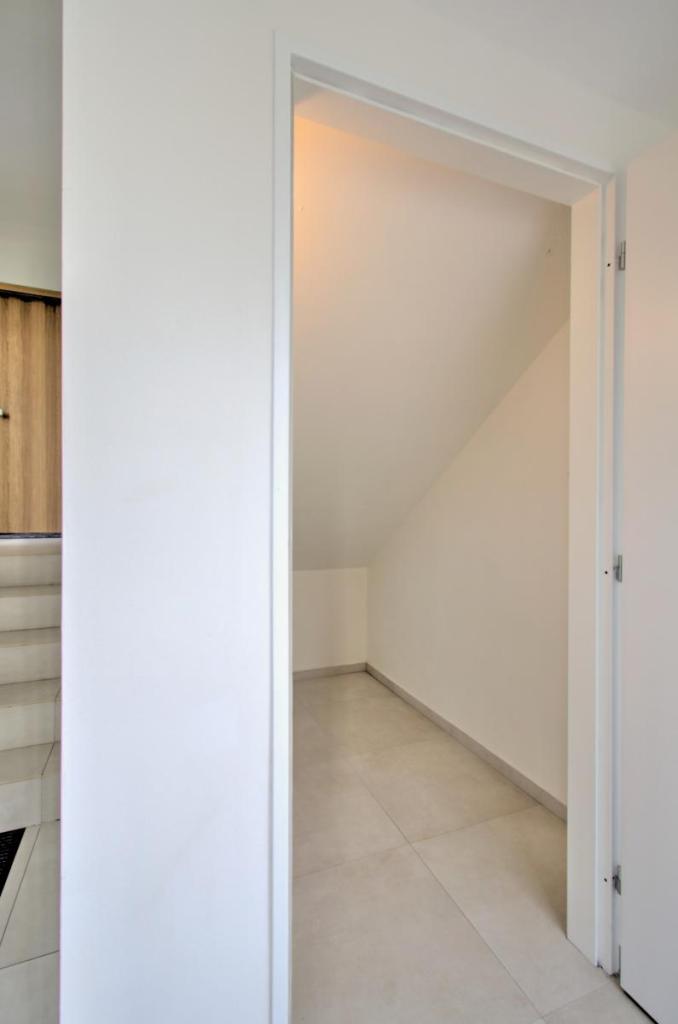Pronájem bytu 2+kk 70 m2, Dobřichovice – náhled fotky 19