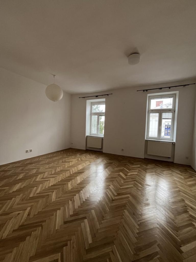 Pronájem bytu 3+kk 95 m² – pohled 6
