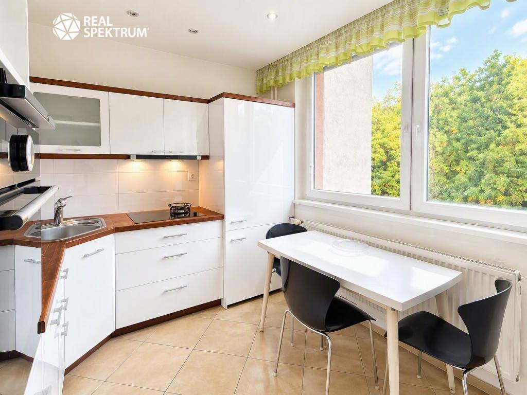Pronájem bytu 2+1 56 m2