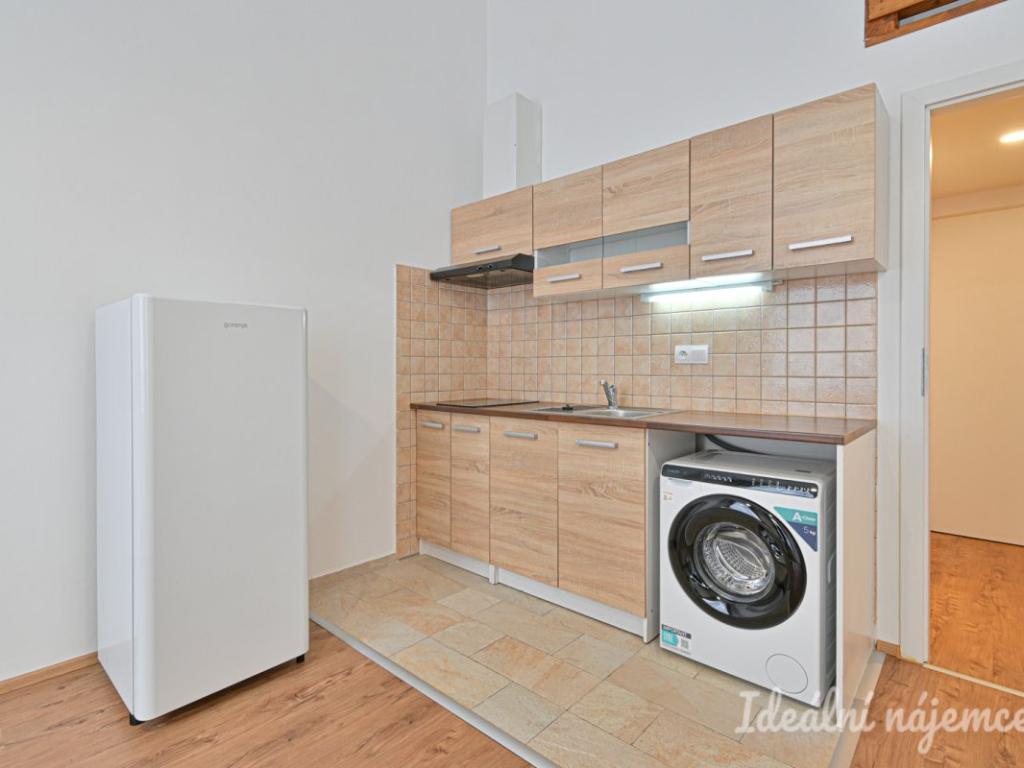 Pronájem bytu 1+kk 25 m2, Brno – náhled fotky 5