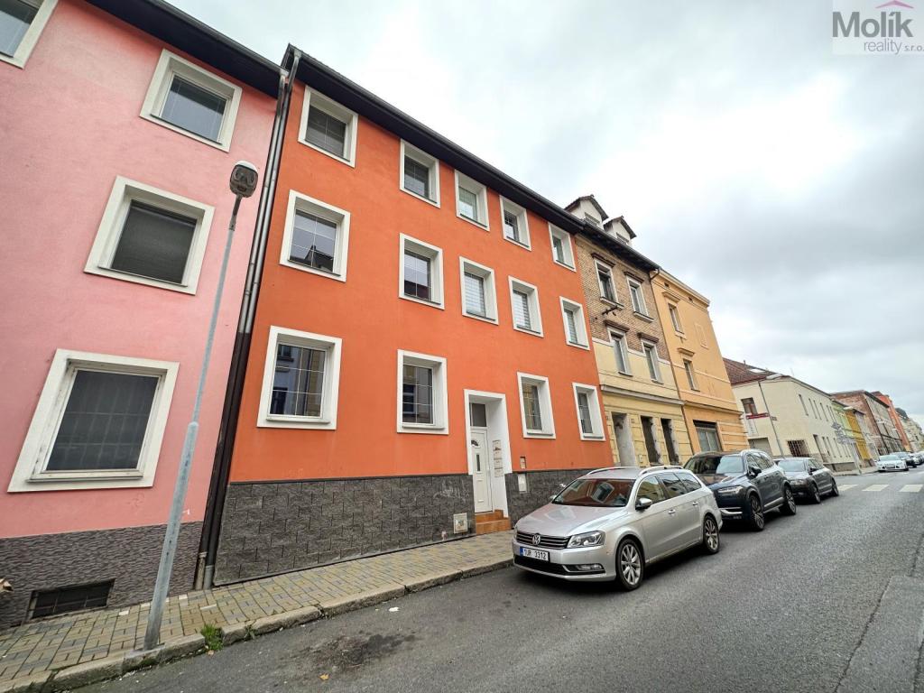 Pronájem bytu 1+1 42 m2