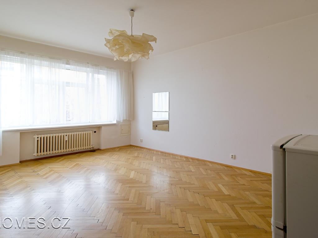 Pronájem bytu 1+kk 32 m2