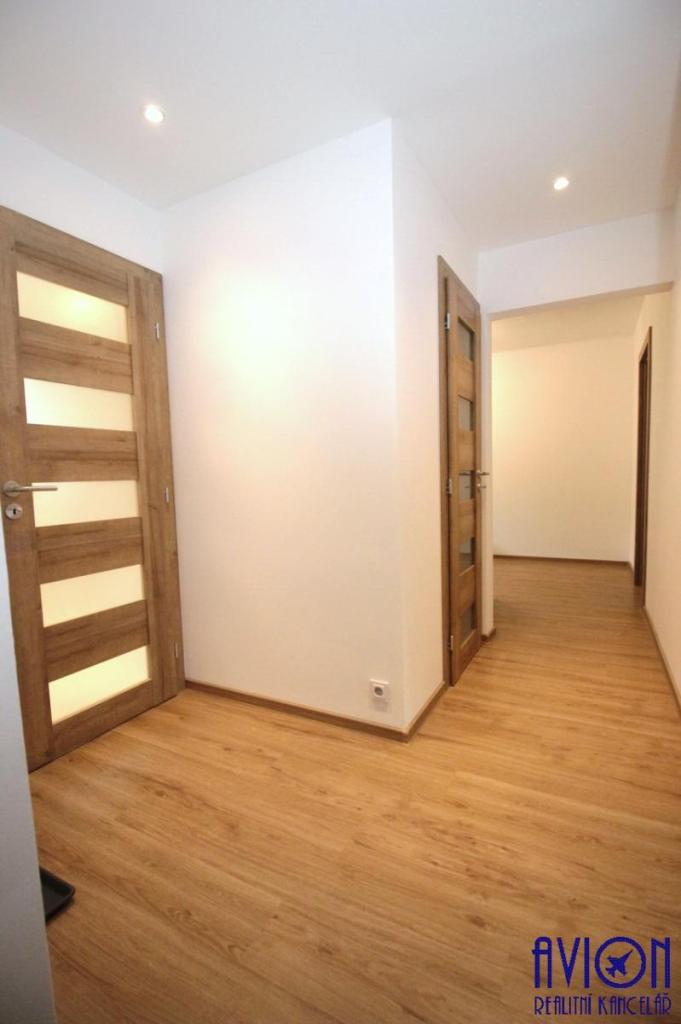 Pronájem bytu 2+1 54 m2, Kolín – náhled fotky 16