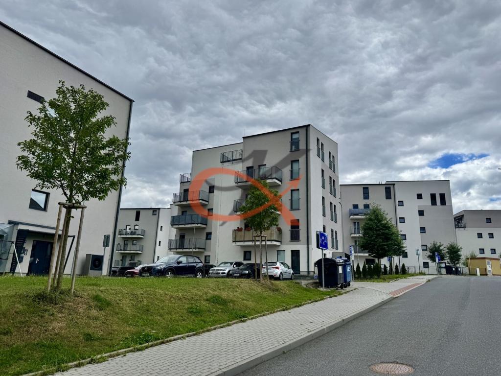 Pronájem bytu 1+kk 33 m2