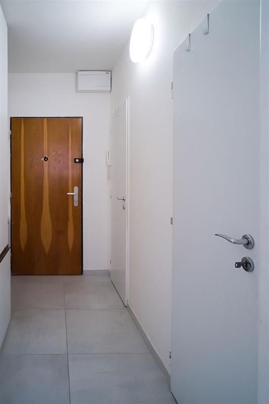 Pronájem bytu 1+kk 35 m2, Praha – náhled fotky 8