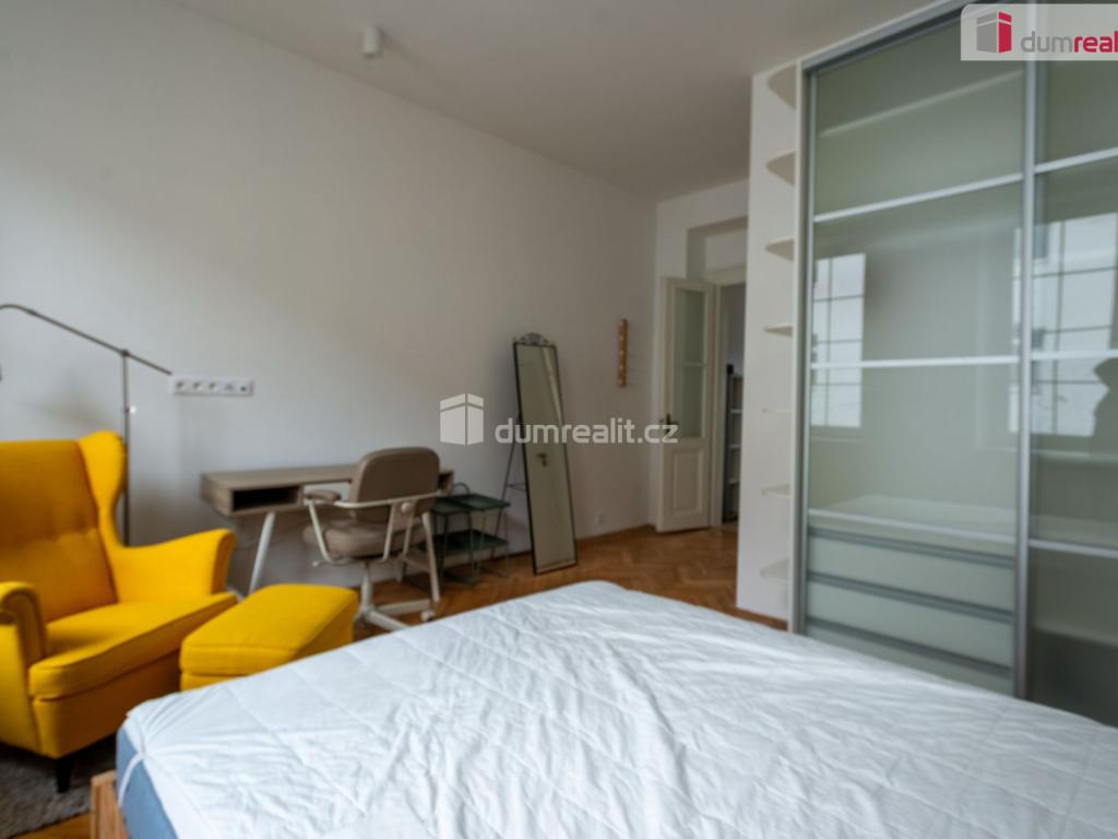 Pronájem bytu 2+kk 37 m² – pohled 6