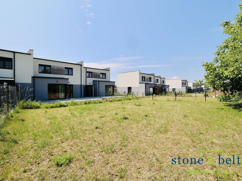 Casa, 110 m², terreno 439 m²