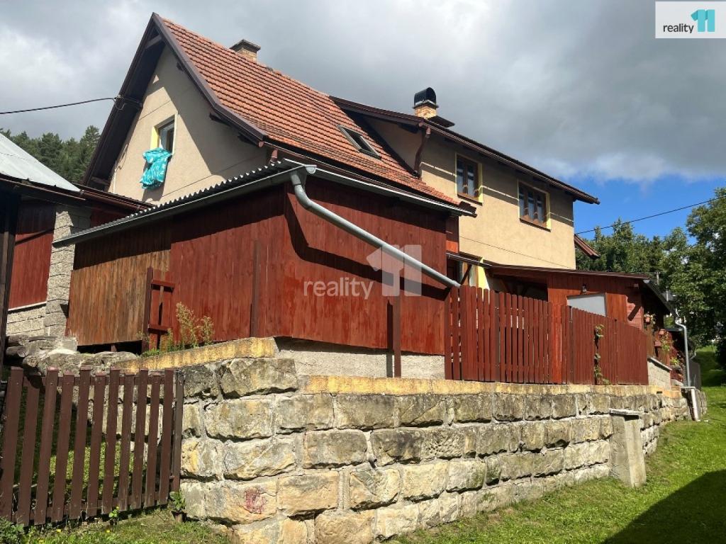 Prodej domu 80 m2, Koberovy – náhled fotky 15