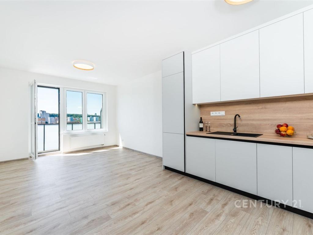 Pronájem bytu 3+kk 66 m2