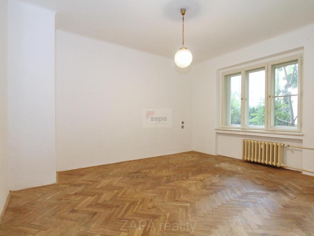 Pronájem bytu 1+1 37 m2