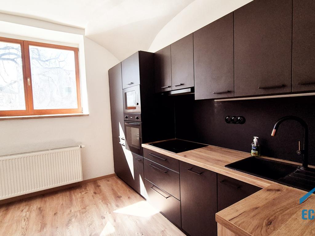 Pronájem bytu 2+kk 40 m2