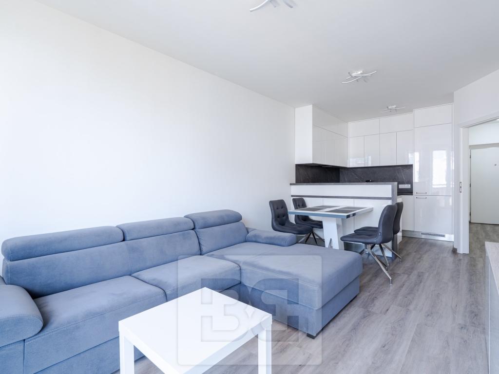 Pronájem bytu 2+kk 48 m2