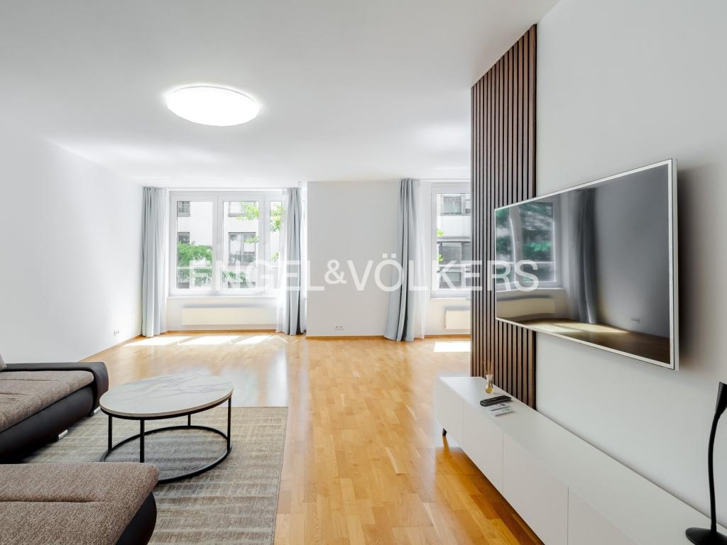 Pronájem bytu 3+kk 115 m2