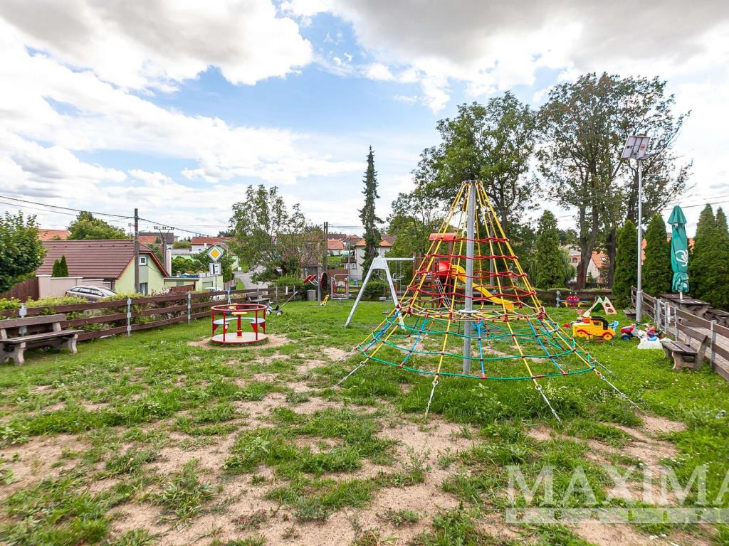 Prodej pozemku 1000 m2, Chlustina – náhled fotky 22