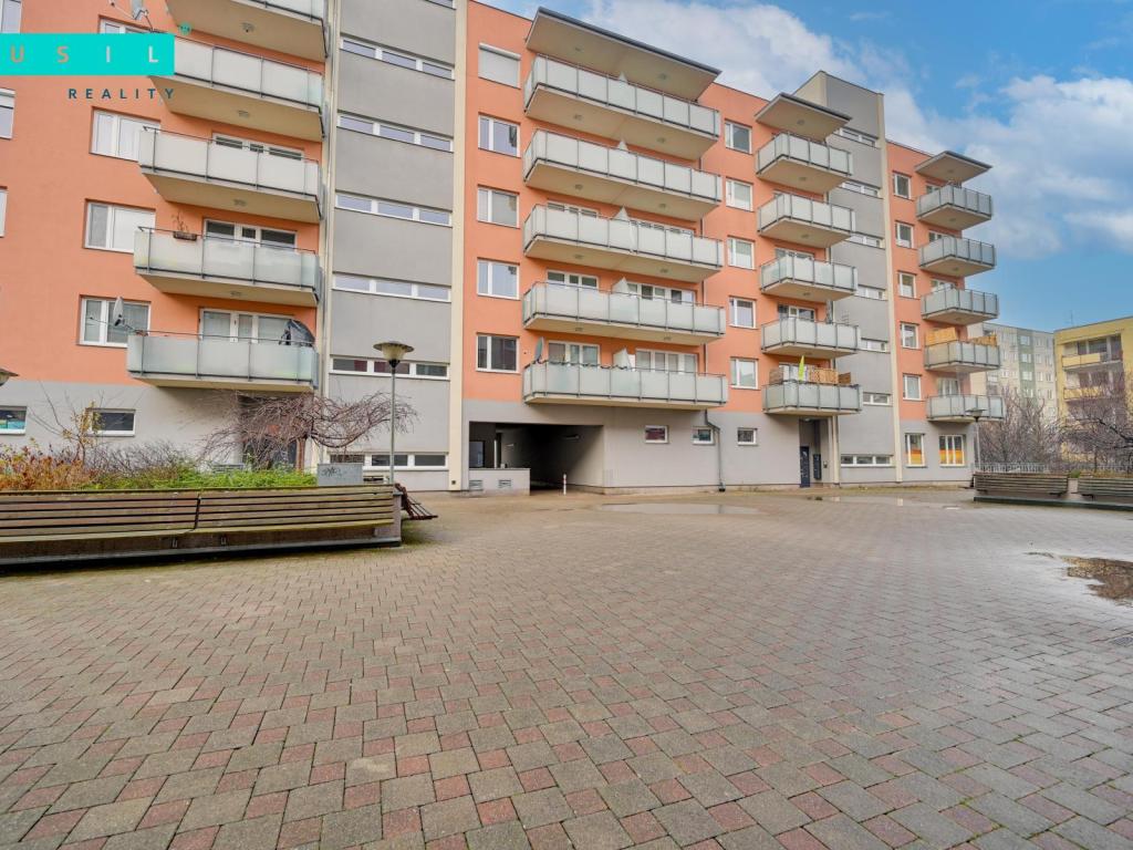 Pronájem bytu 2+kk 63 m2