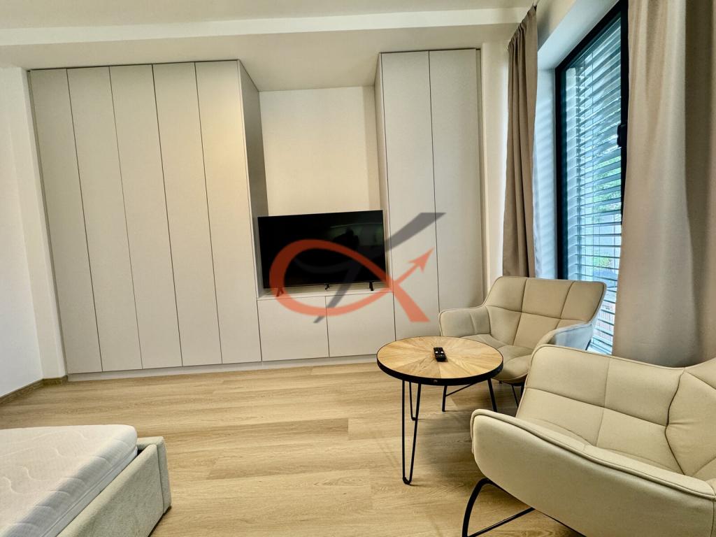 Pronájem bytu 1+kk 33 m2