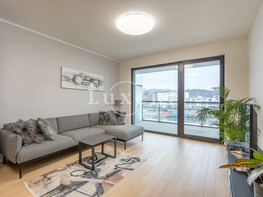 Pronájem bytu 2+kk 60 m2