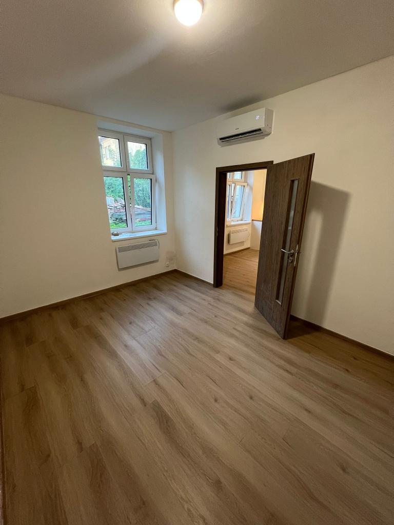 Pronájem bytu 2+kk 36 m2
