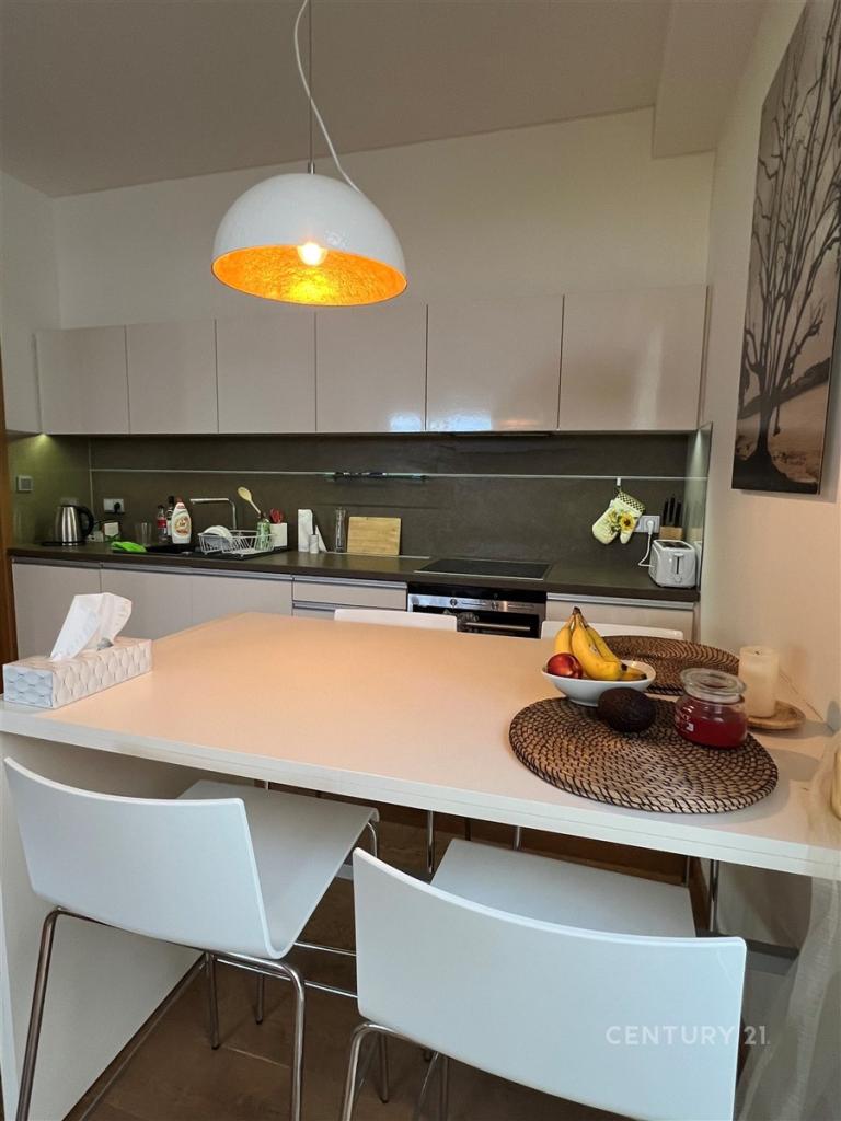 Pronájem bytu 1+kk 54 m2