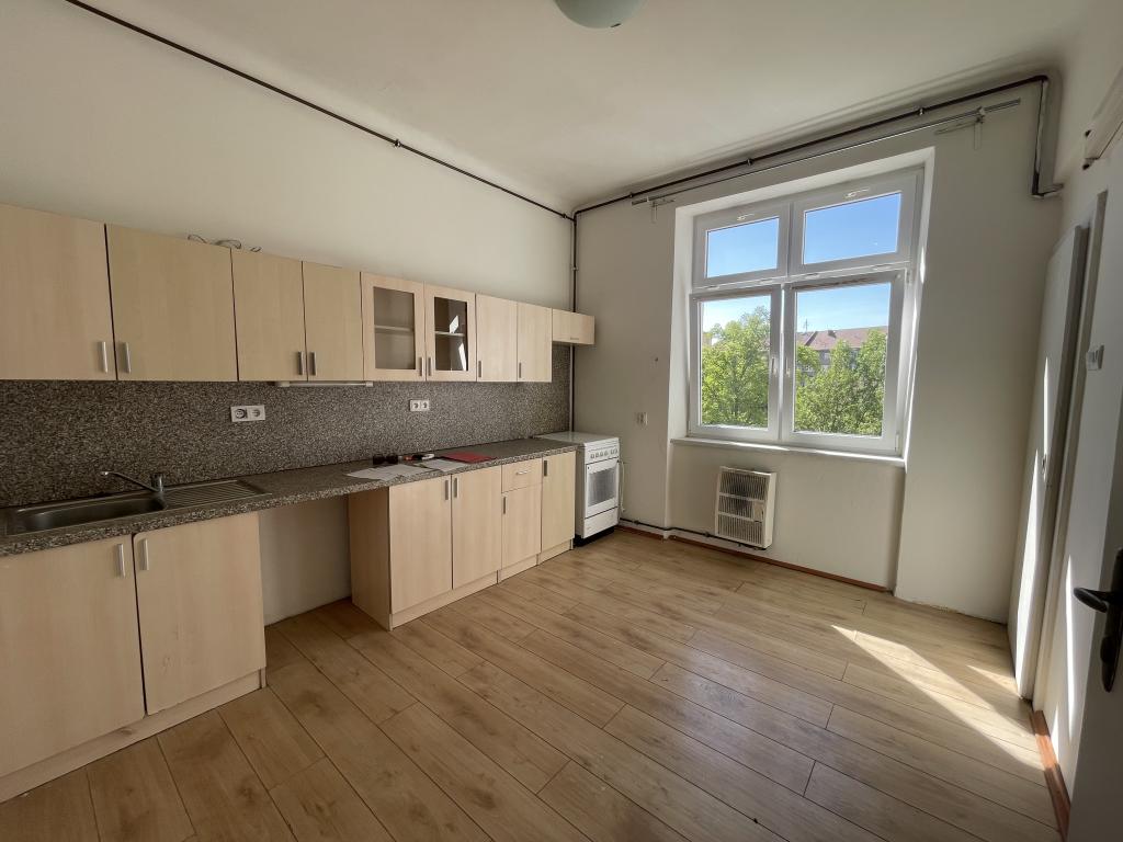 Pronájem bytu 2+1 75 m2