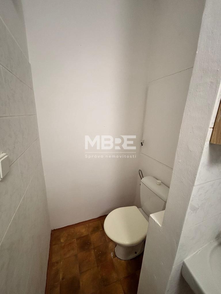 Pronájem bytu 2+kk 39 m2, Žatec – náhled fotky 12